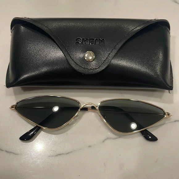 Shein Black and Gold Sunglasses - Picture 1 of 1